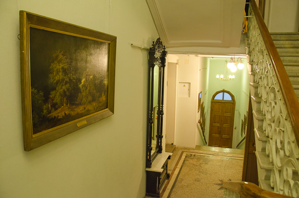 История зданий.  Живописная жемчужина Крыма