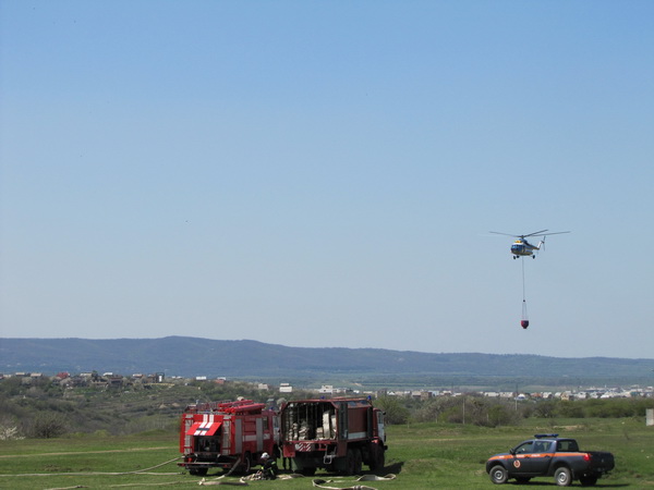 В Симферопольском районе тушили учебный пожар