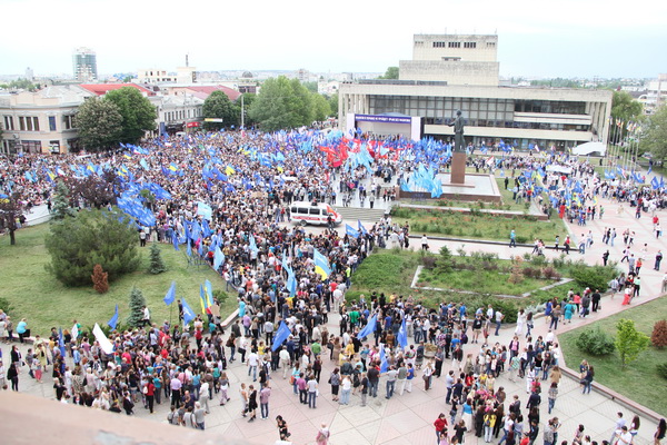 В Крыму антифашистский митинг собрал 22 тысячи человек
