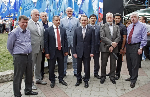 В Крыму антифашистский митинг собрал 22 тысячи человек