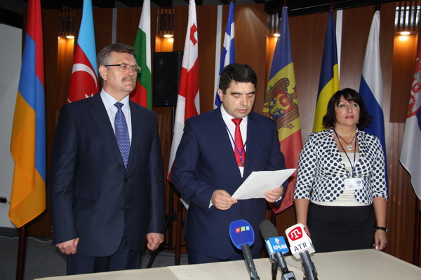 В Ялте встретились министры экономики стран ОЧЭС