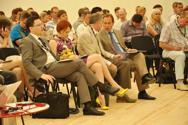 В Крыму проходит встреча лидеров телекоммуникационной и медиаиндустрии