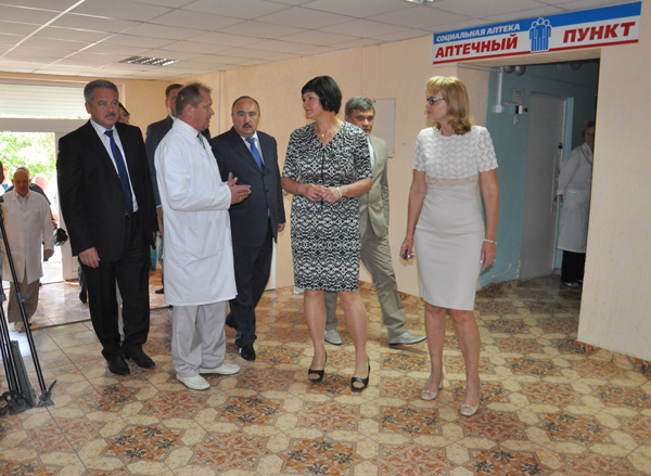 Представитель Администрации Президента посетила центр первичной помощи в Симферополе