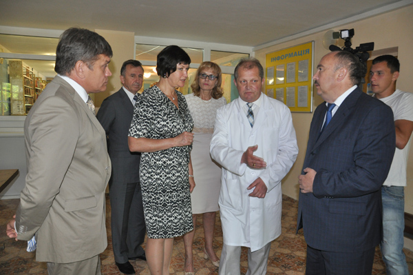 Представитель Администрации Президента посетила центр первичной помощи в Симферополе