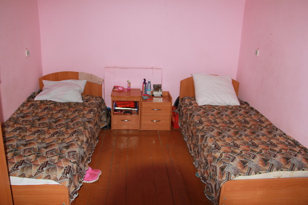 В алуштинском детском лагере «Берег» торжественно открыли смену