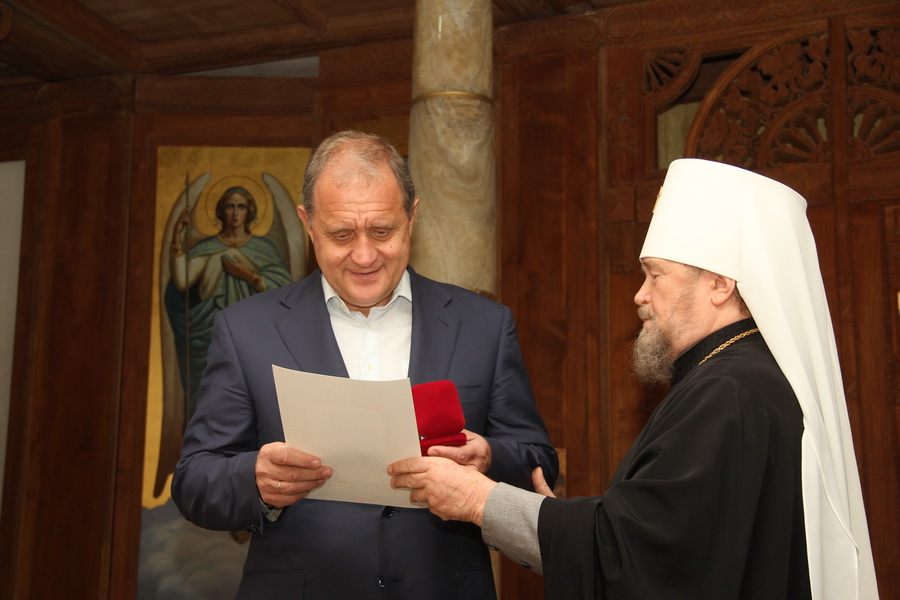 Крымскому премьеру вручили орден Святителя Луки