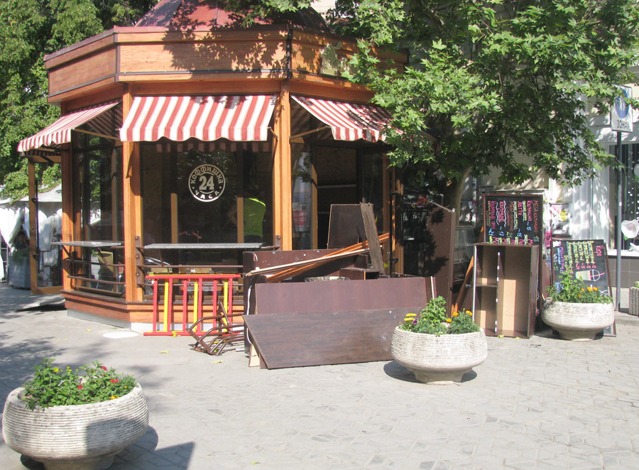 В Симферополе разбирают «Коффишку»