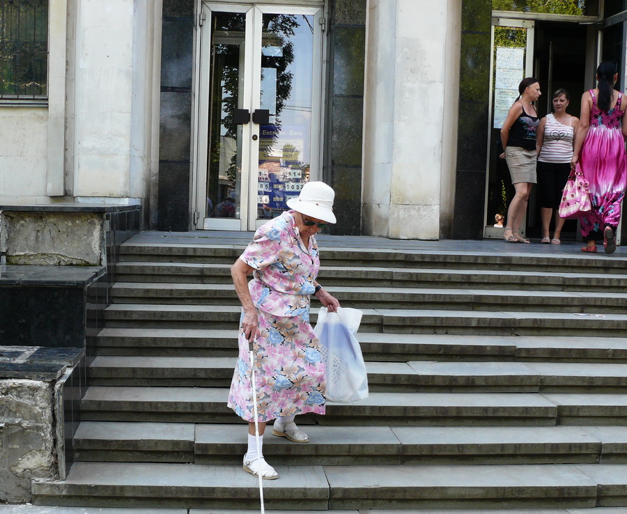 В Крыму ввели упрощенный порядок получения соцпомощи