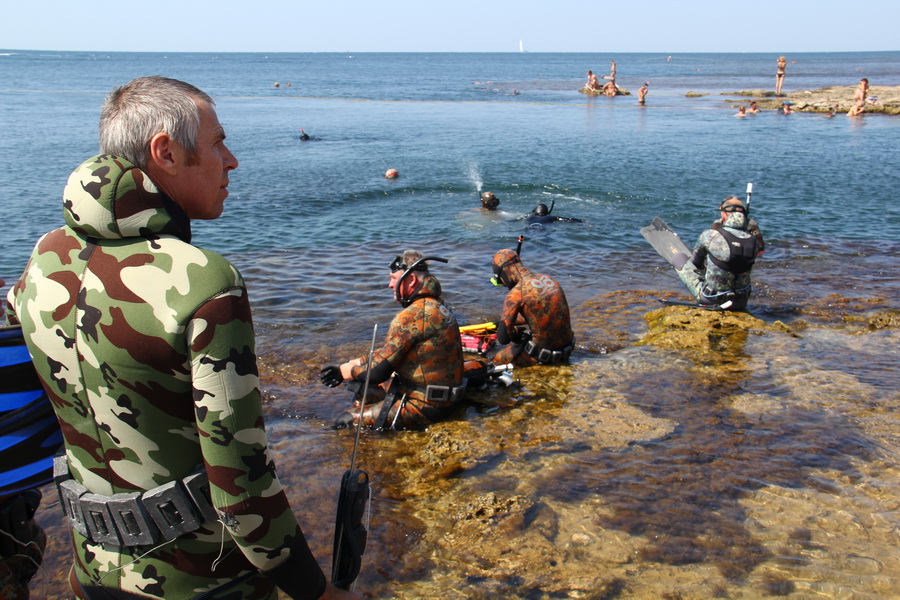 В Черноморском районе прошли соревнования подводных охотников
