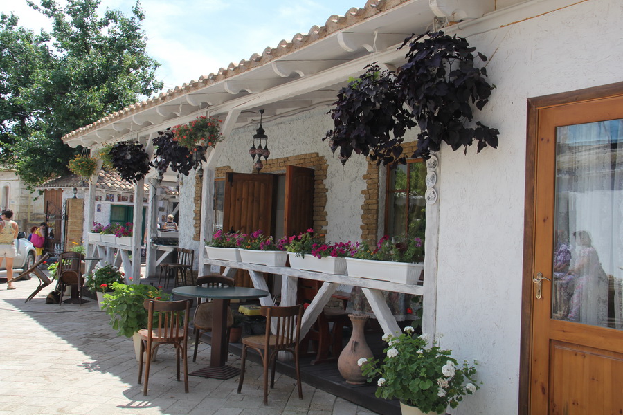 На запах чебуреков