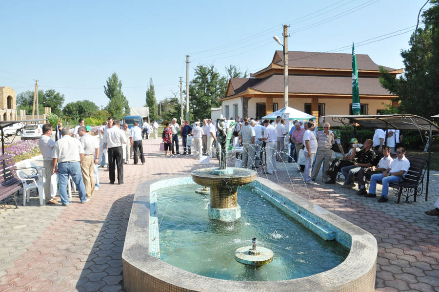 В Крыму обсудили итоги уборки зерновых и эффективность капельного орошения