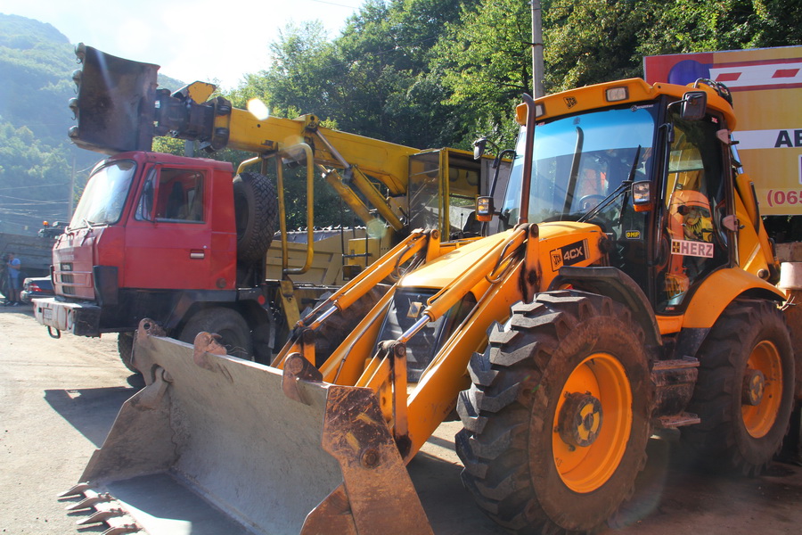 Реконструкцию 5 км ялтинской трассы закончат к октябрю