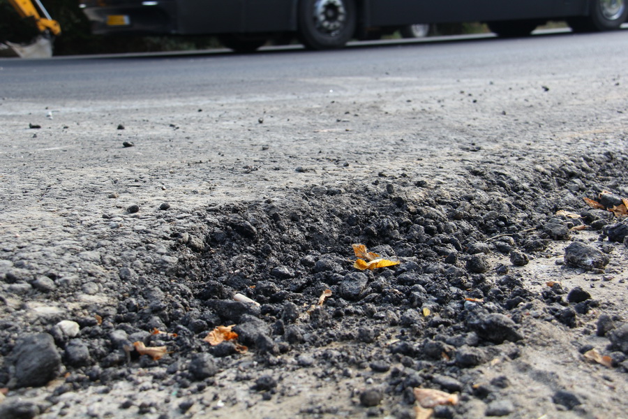 Реконструкцию 5 км ялтинской трассы закончат к октябрю