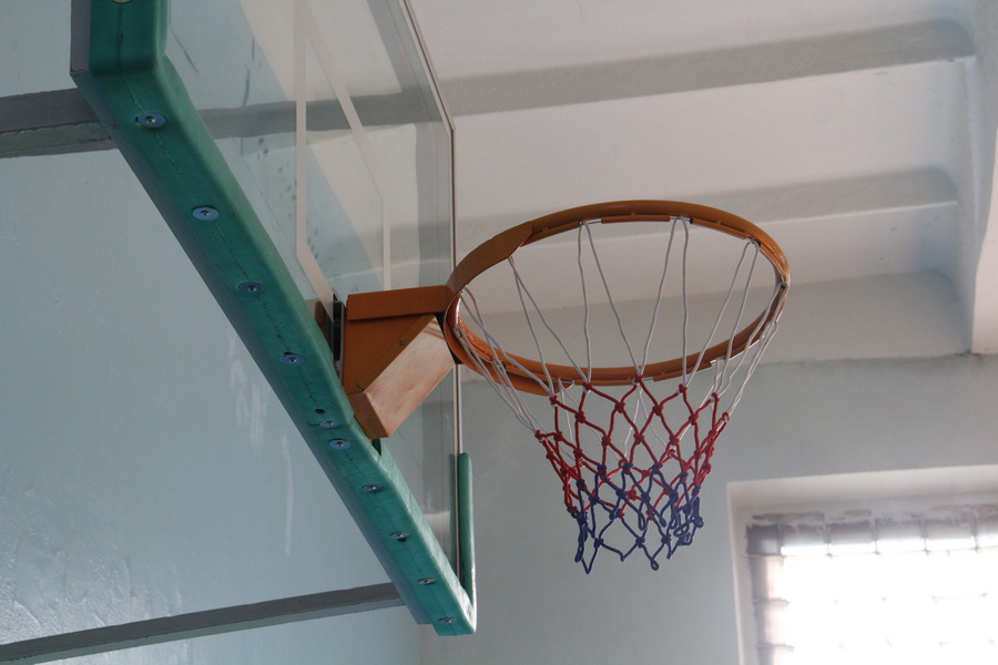 В симферопольском лицее отремонтировали кровлю и фасад