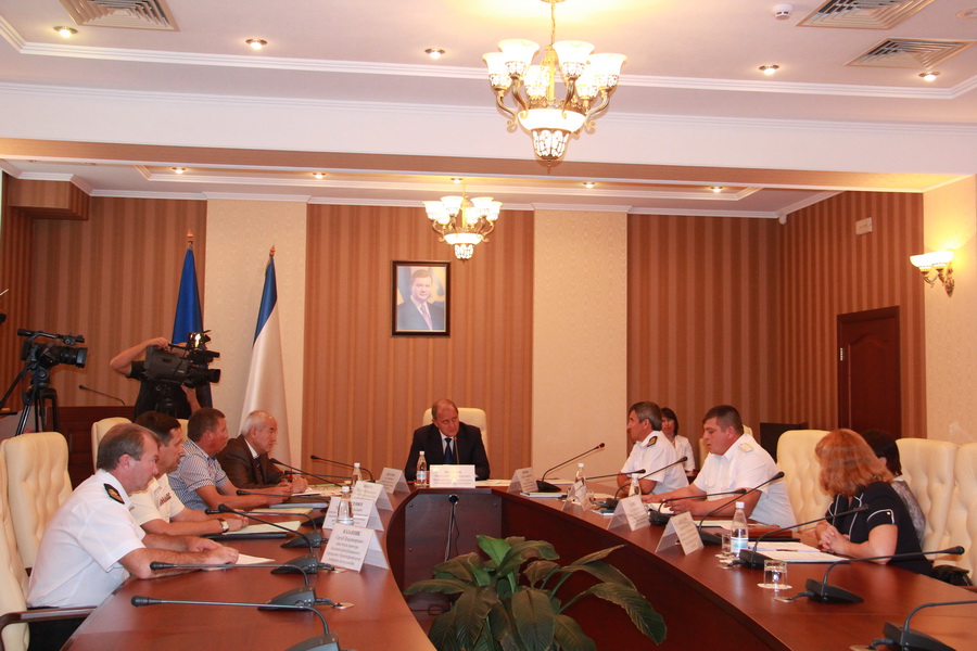 На затонувшей у берегов Крыма подлодке могут находиться торпеды