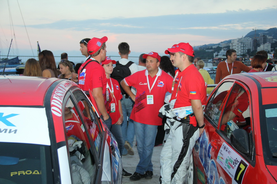 В Крыму открылся спортивный фестиваль «WOG Yalta Rally Fest»
