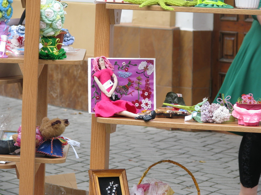 В Симферополе открылась благотворительная ярмарка