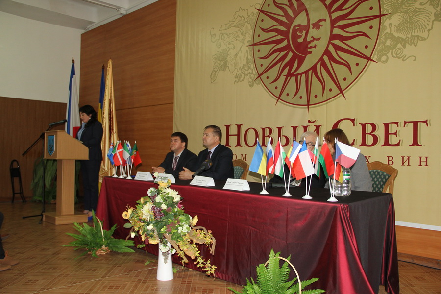 В Новом Свете стартовал конкурс игристых вин