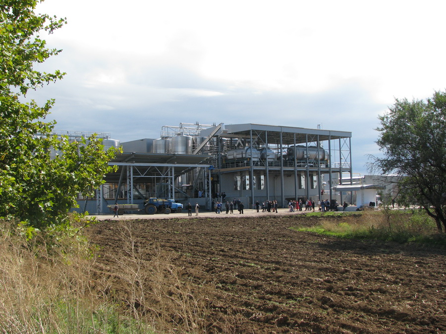 В Крыму открыли пусковой комплекс нового винзавода