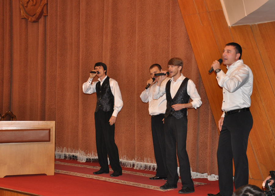 В Крыму 44 студента получили премии Верховной Рады АРК