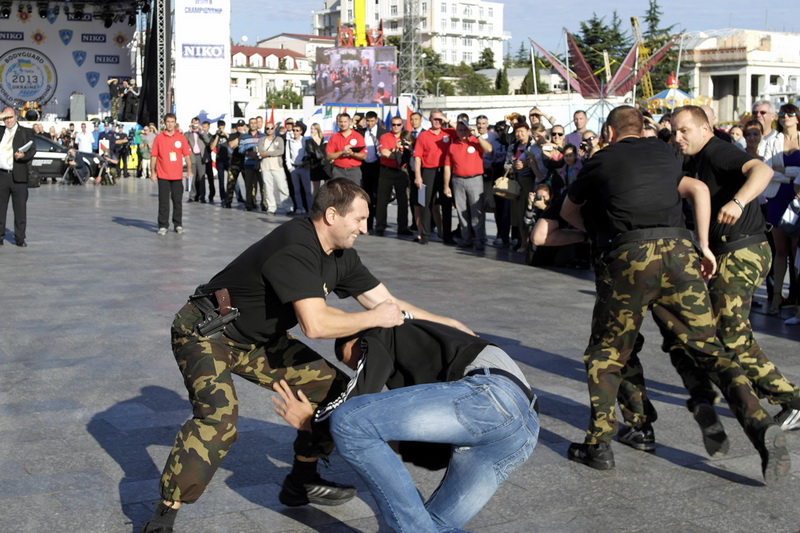В Ялте проходят соревнования телохранителей