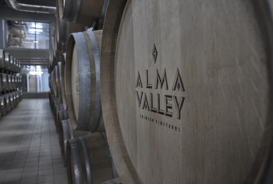 В Бахчисарайском районе открыли завод по производству элитных вин