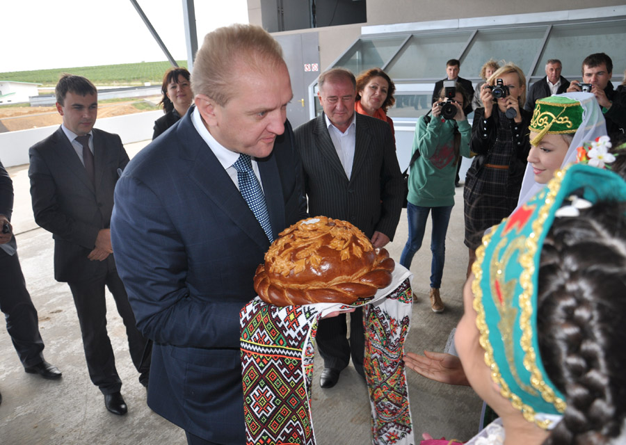 В Бахчисарайском районе открыли завод по производству элитных вин