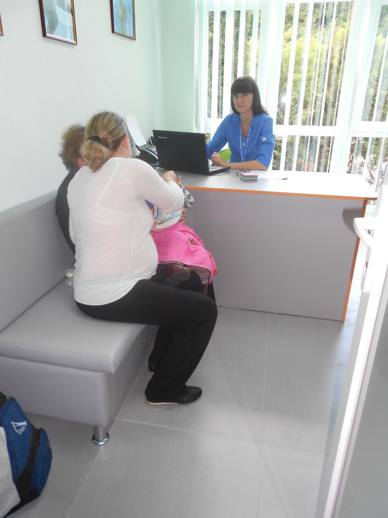 В Алуште открылся Центр дельфинотерапии