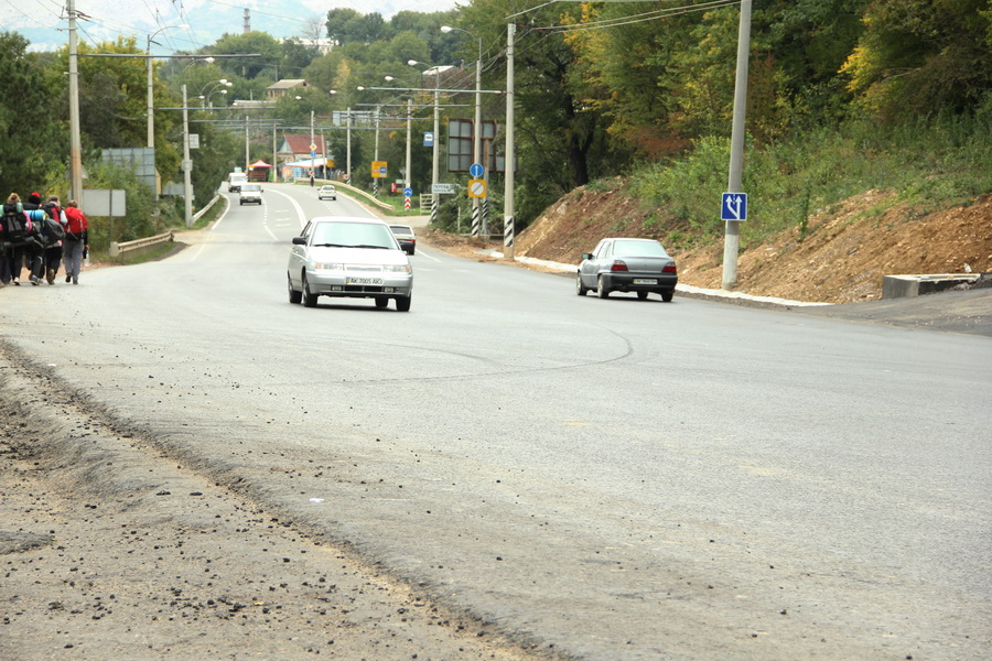 В Крыму завершен второй этап ремонта трассы «Симферополь – Алушта»
