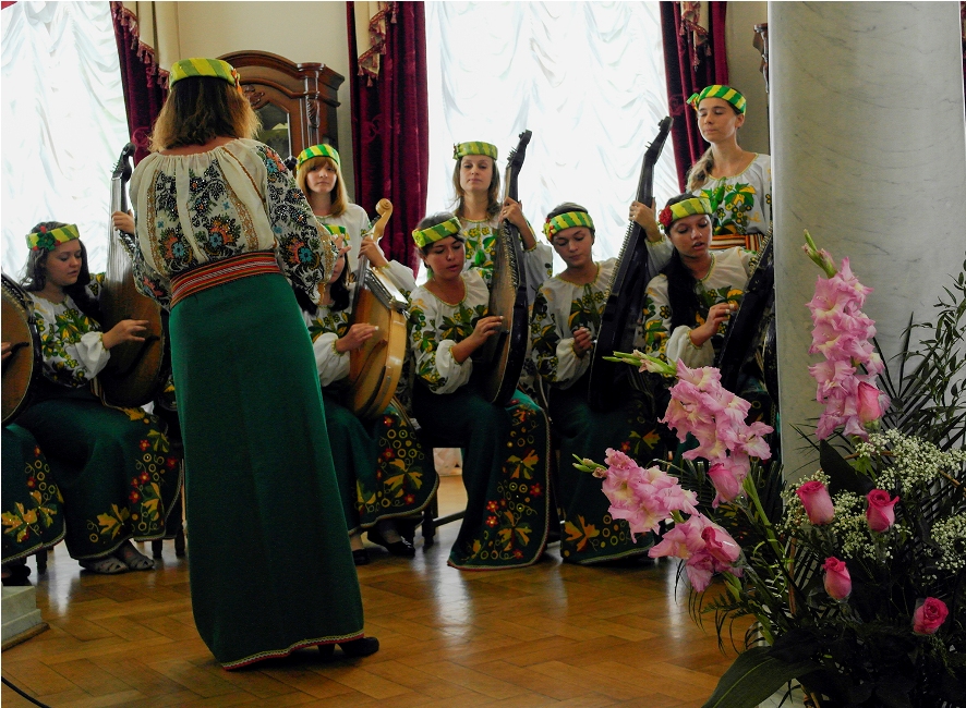 Ливадийская школа отметила 145-летие