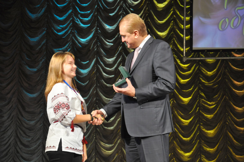 В Симферополе чествовали работников образования