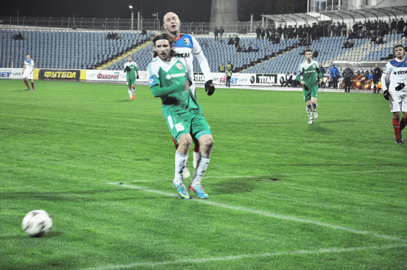 «Таврия» проиграла «Ворскле» 0:1