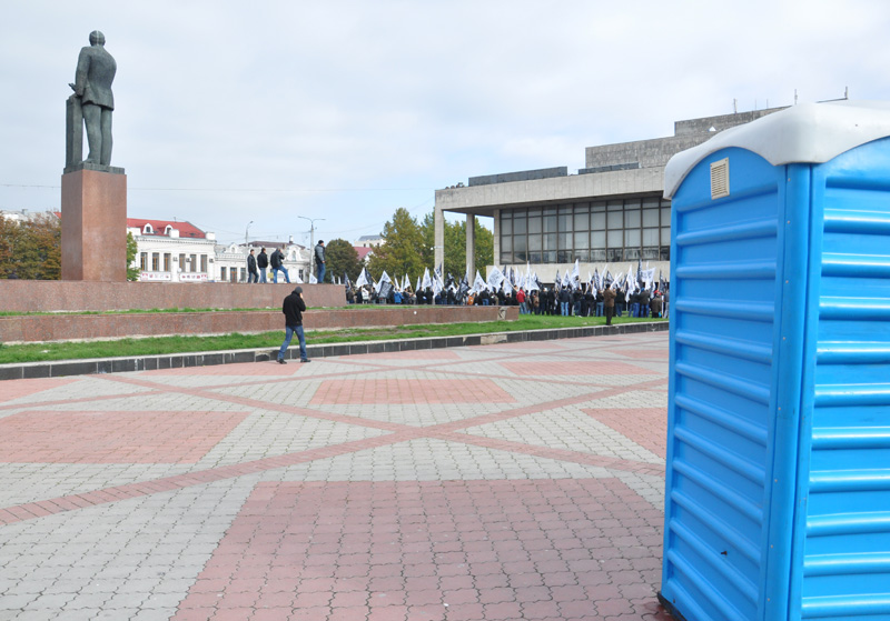 Политическая партия «Хизб-ут Тахрир» проводит в Симферополе митинг