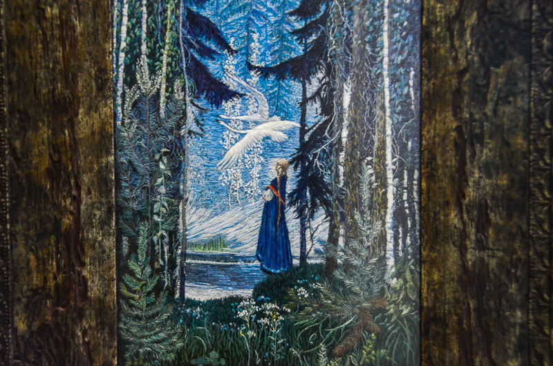 В Севастополе открылась выставка «Мелодия шелка»