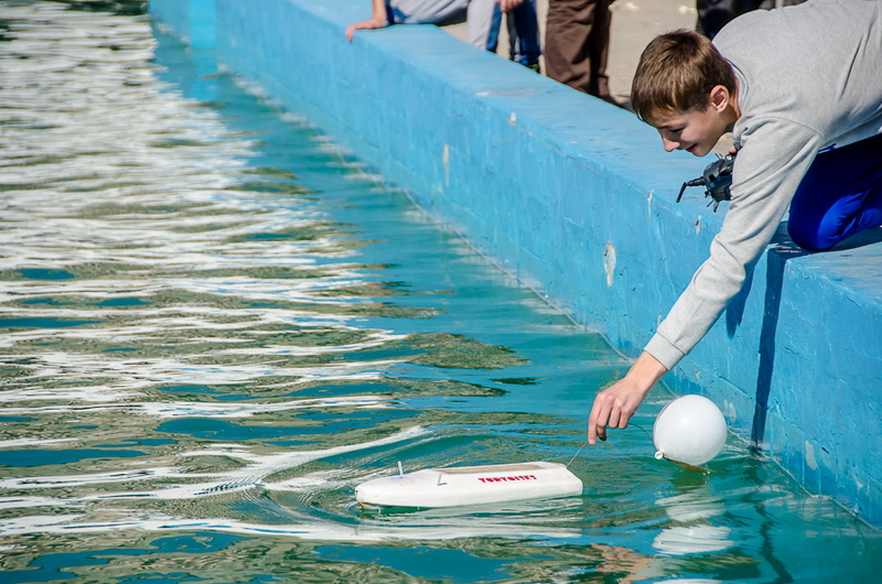 В Севастополе устроили «Морской бой»