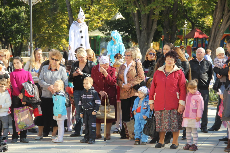 В Симферополе прошел праздник  меда