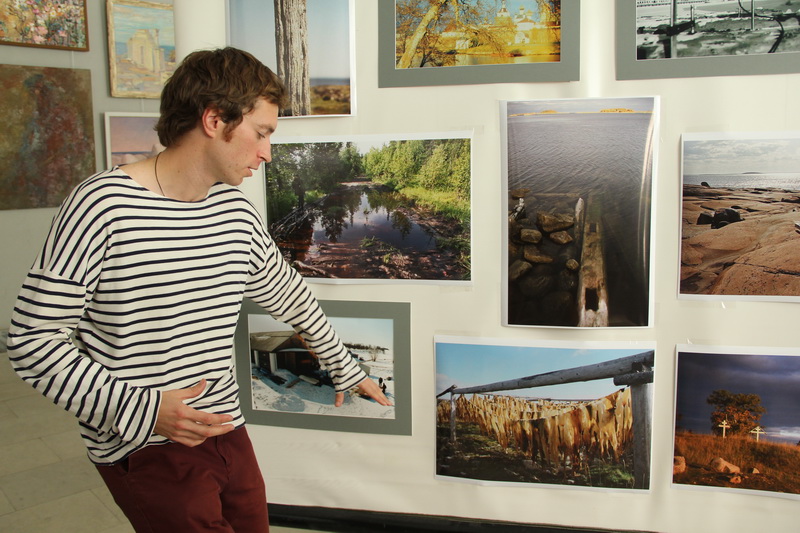 В Симферополе открылась фотовыставка «Соловецкий путь»