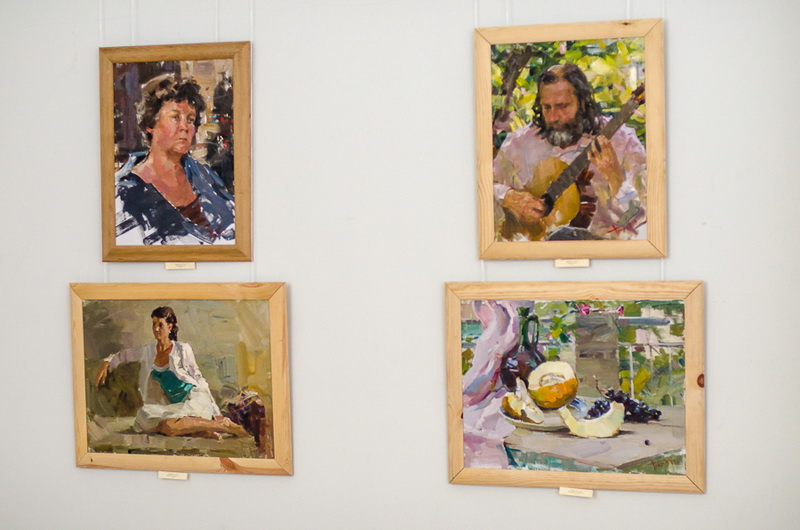 В Севастополе представили «Диалог» двух художников