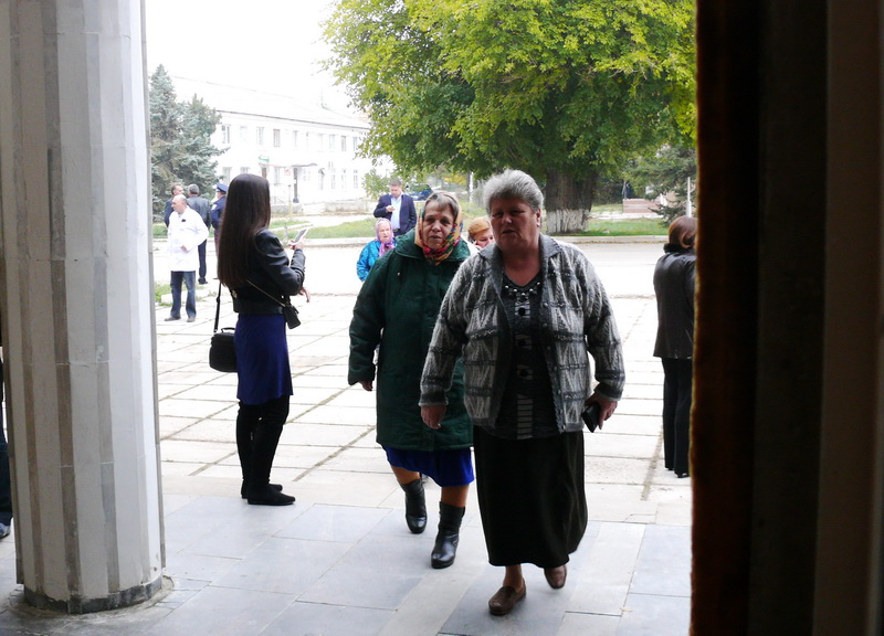 Могилев обещает «воевать» до последнего за пайщиков Бахчисарайского района