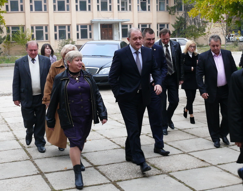 Могилев обещает «воевать» до последнего за пайщиков Бахчисарайского района