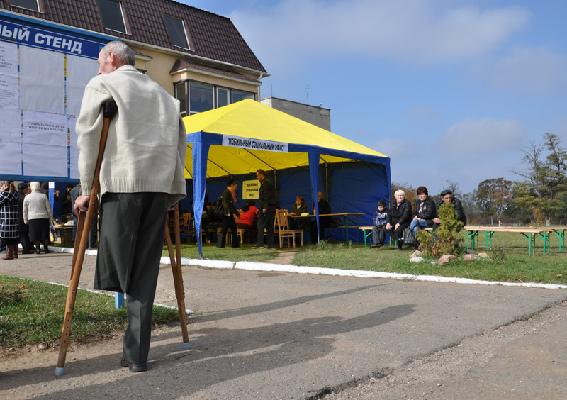 Центры по предоставлению социальных услуг должны быть в каждом населенном пункте, – крымский премьер 