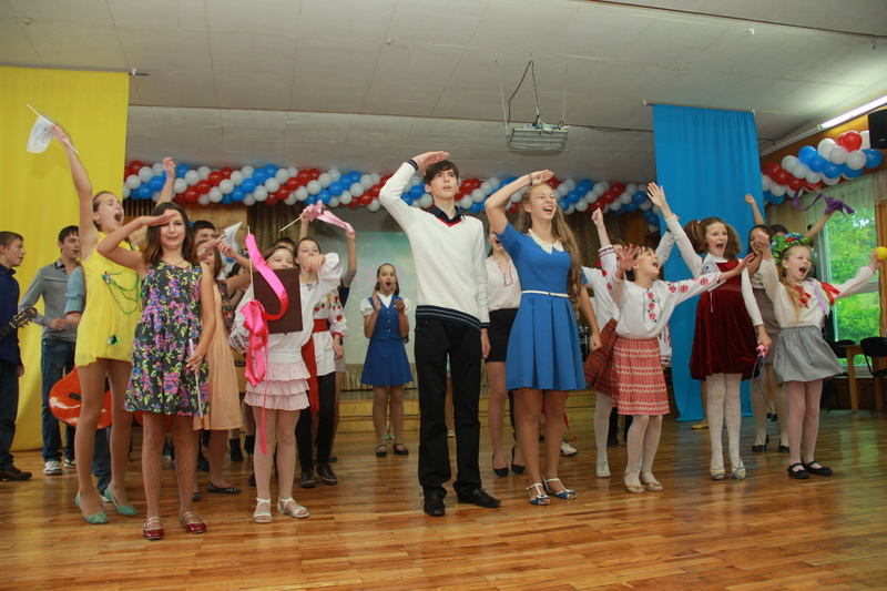 В Симферополе Дворец пионеров празднует свой 90-летний юбилей