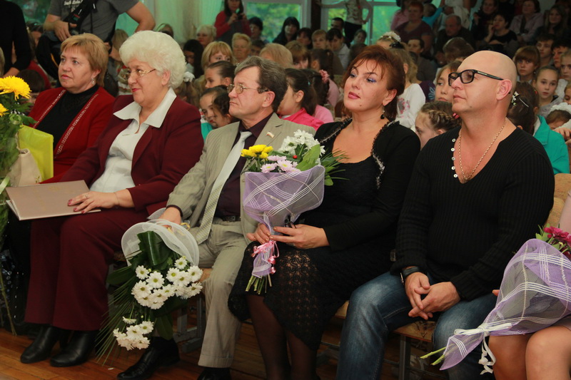 В Симферополе Дворец пионеров празднует свой 90-летний юбилей