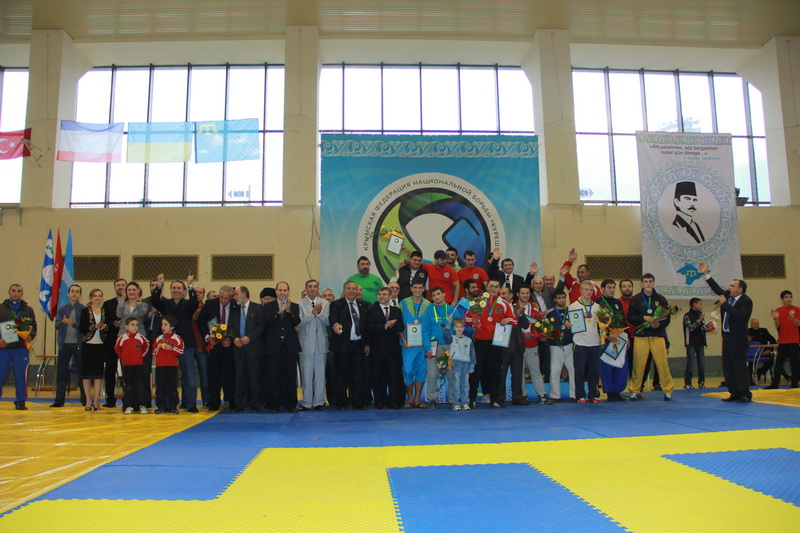 В Симферополе определили абсолютного победителя в борьбе куреш