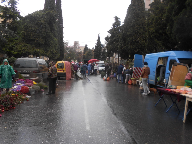 В Алуште проходит традиционная осенняя ярмарка
