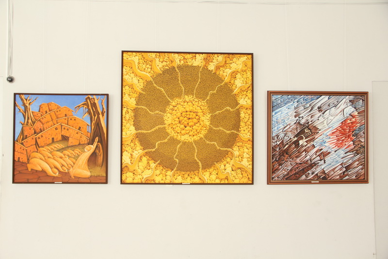 В Симферополе открылась выставка художника-авангардиста