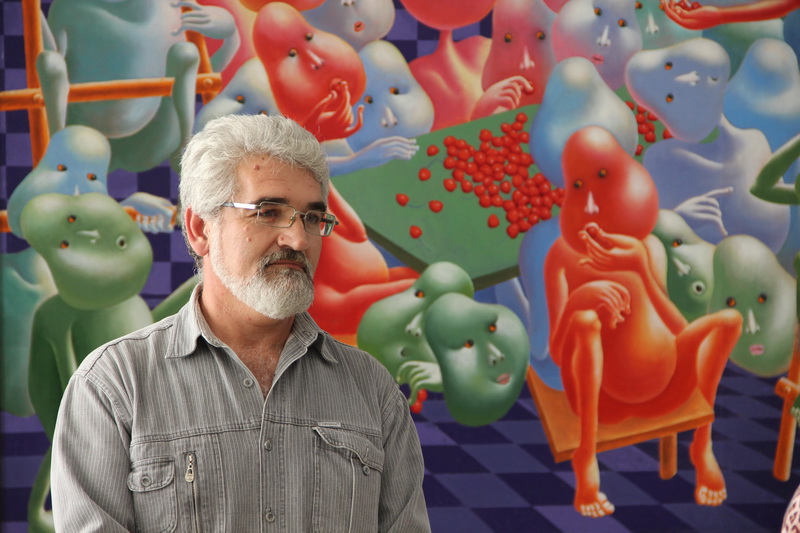 В Симферополе открылась выставка художника-авангардиста