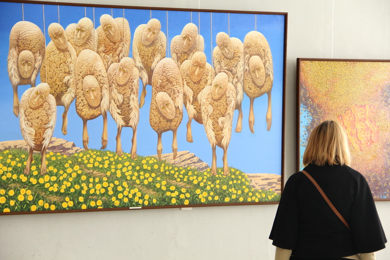 В Симферополе открылась выставка художника-авангардиста