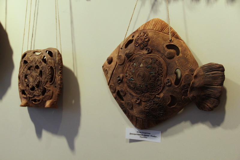 В Симферополе открылась выставка «Осенняя сюита»