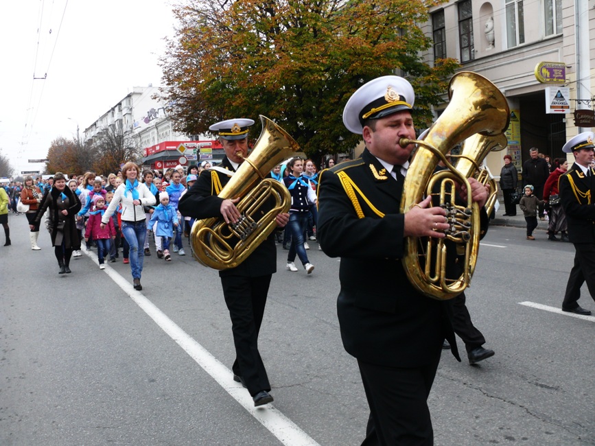 В Симферополе прошел тысячный танцевальный флешмоб